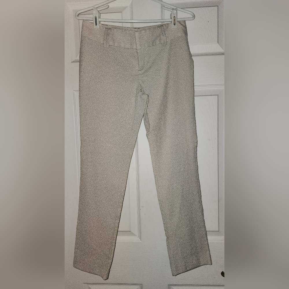 Banana Republic Ivory Textured Slacks Size 2